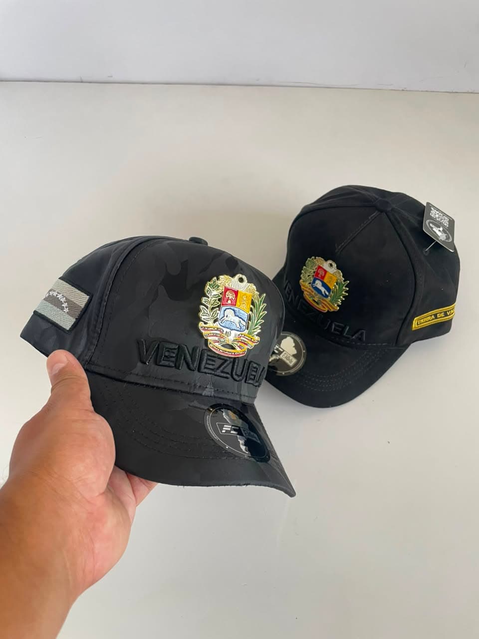 GORRAS ESCUDO VENEZUELA 